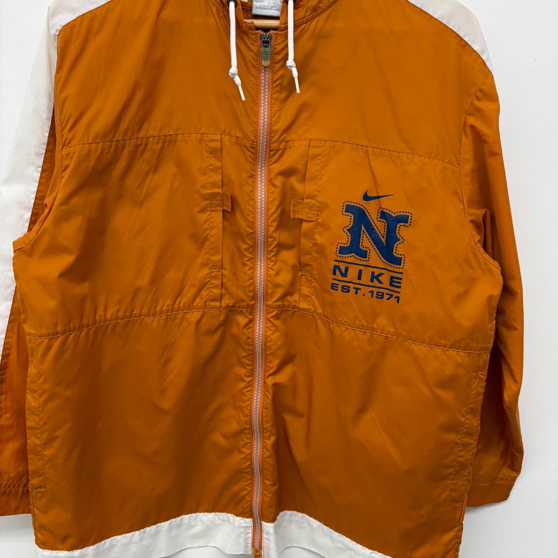 나이키 EST.1971 바람막이 오렌지 여성 M 상품이미지2