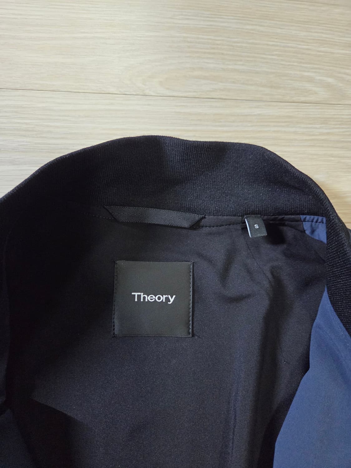 [S] 띠어리 뉴 제이트 스트레치 봄버 재킷 상품이미지4