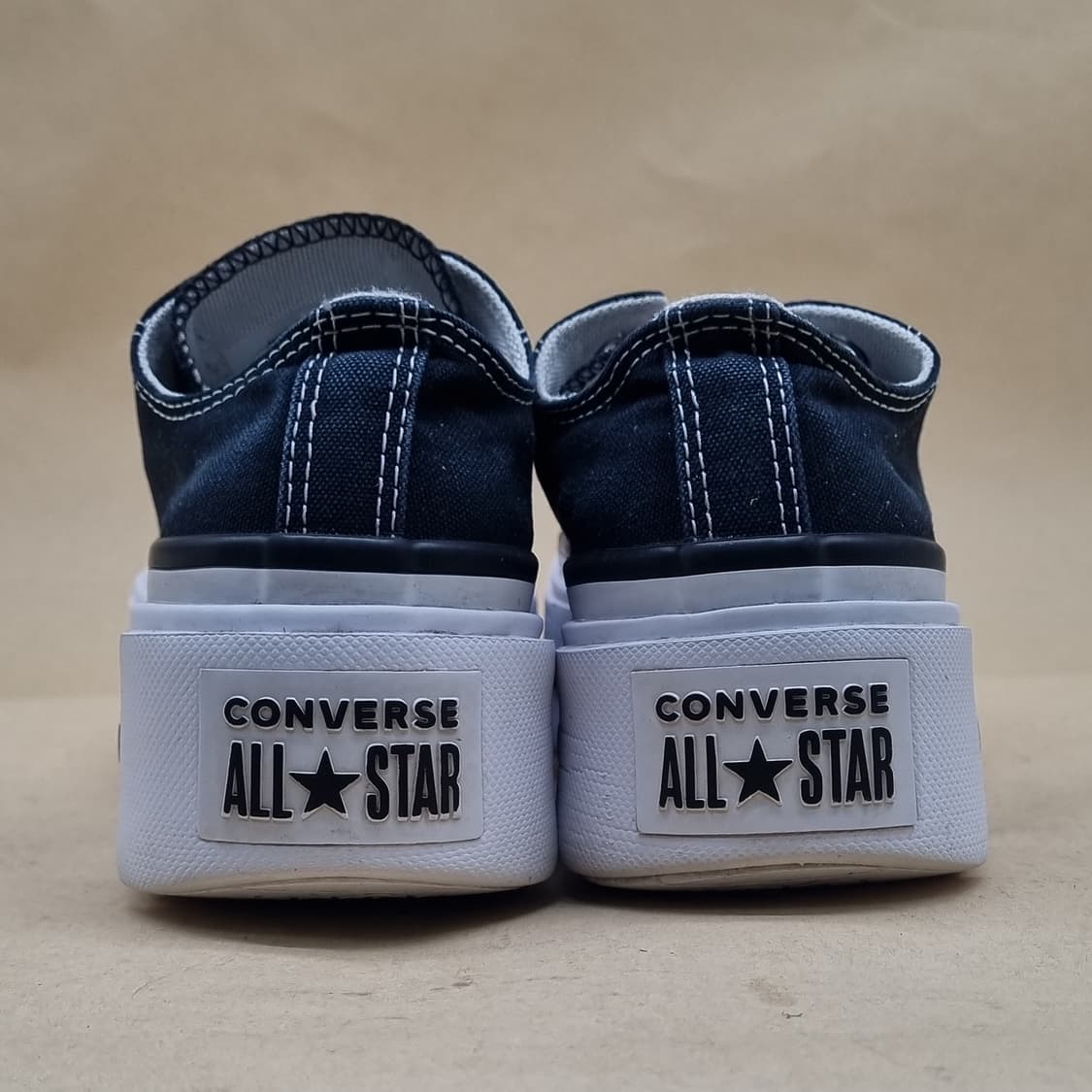 컨버스 척테일러 리프트 로우 스니커즈225 상품이미지4