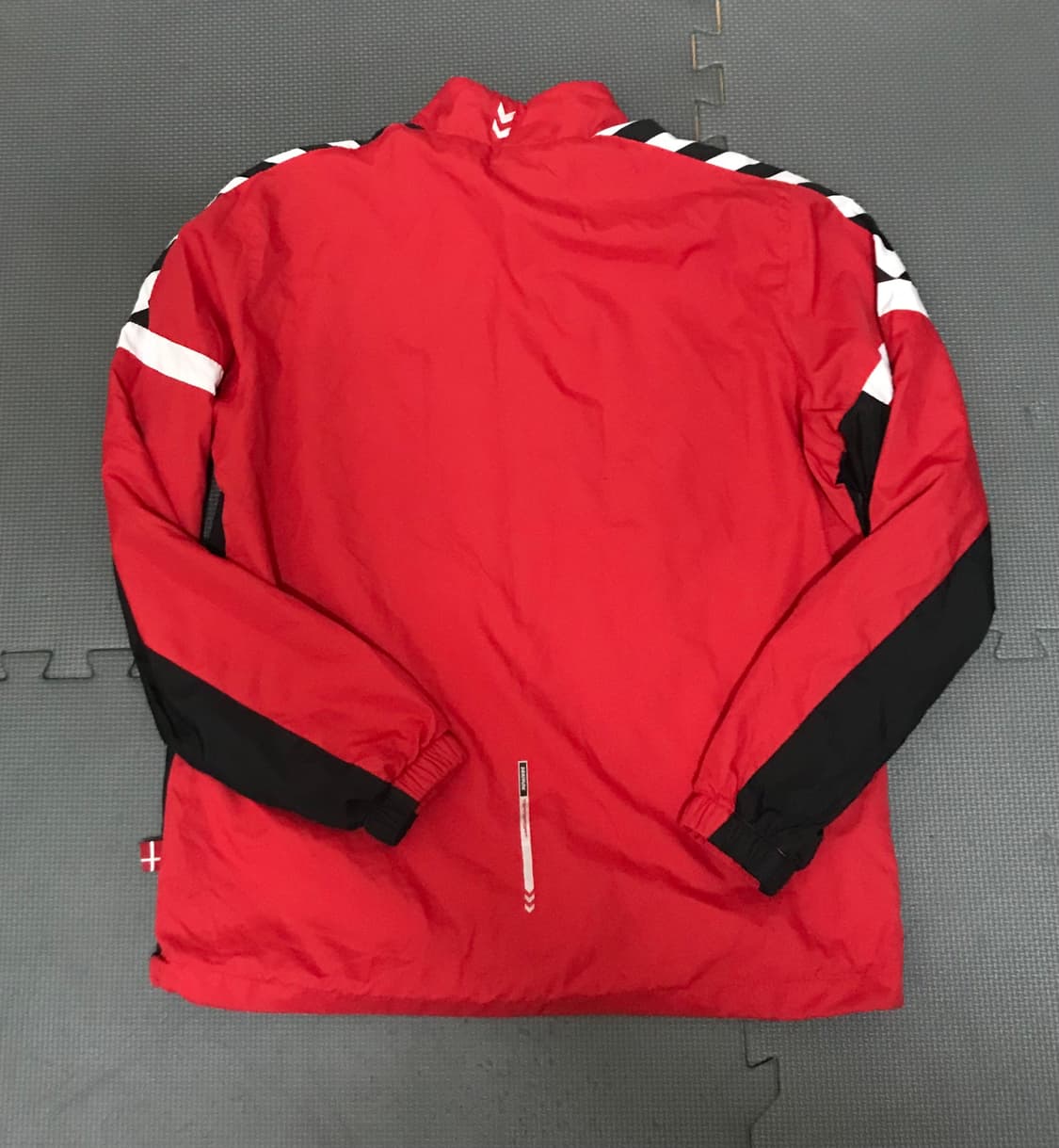 험멜 웜업 맨투맨 상품이미지2