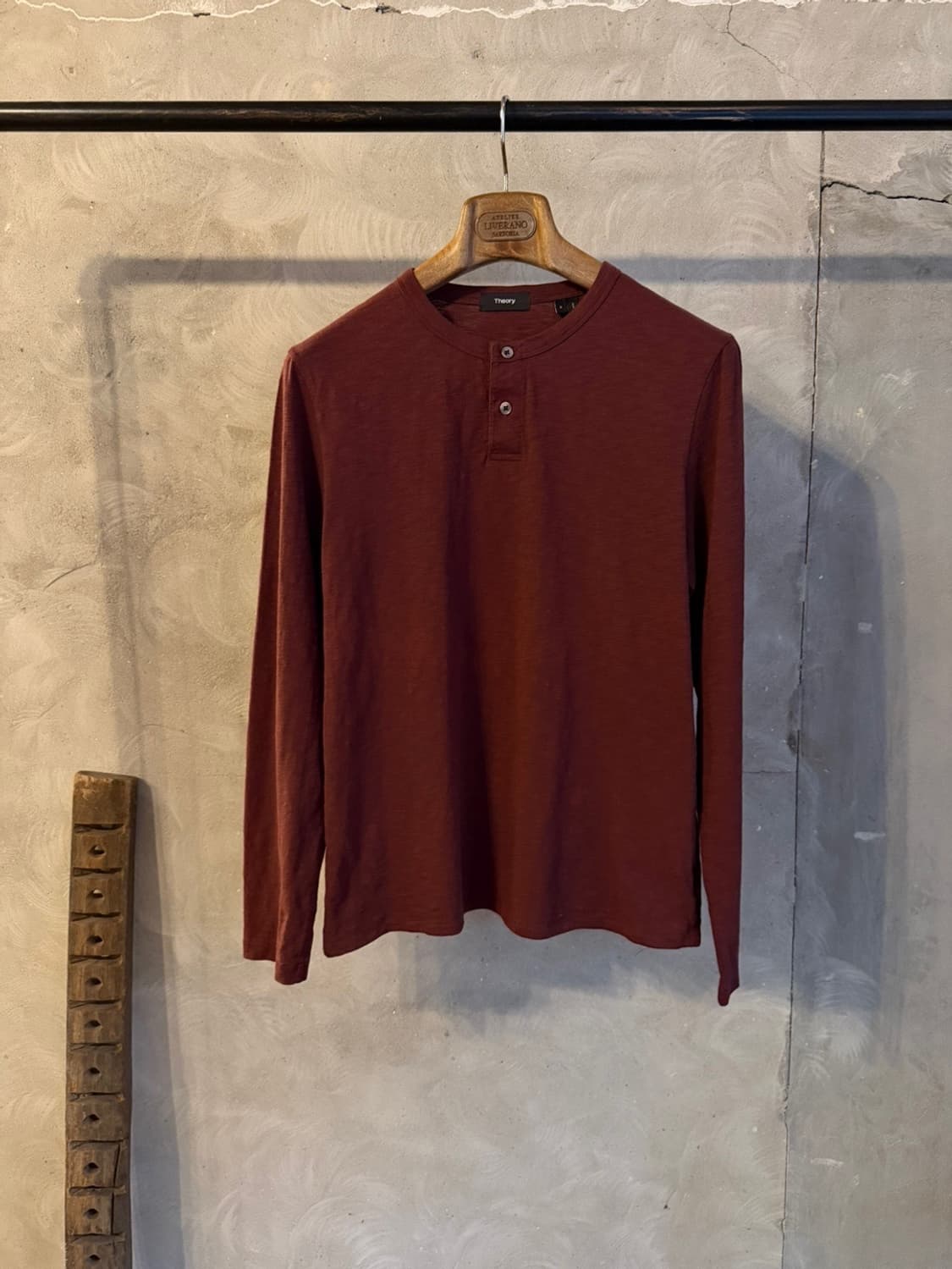 띠어리 롱슬리브 헨리넥 티셔츠 슬림100 상품이미지1