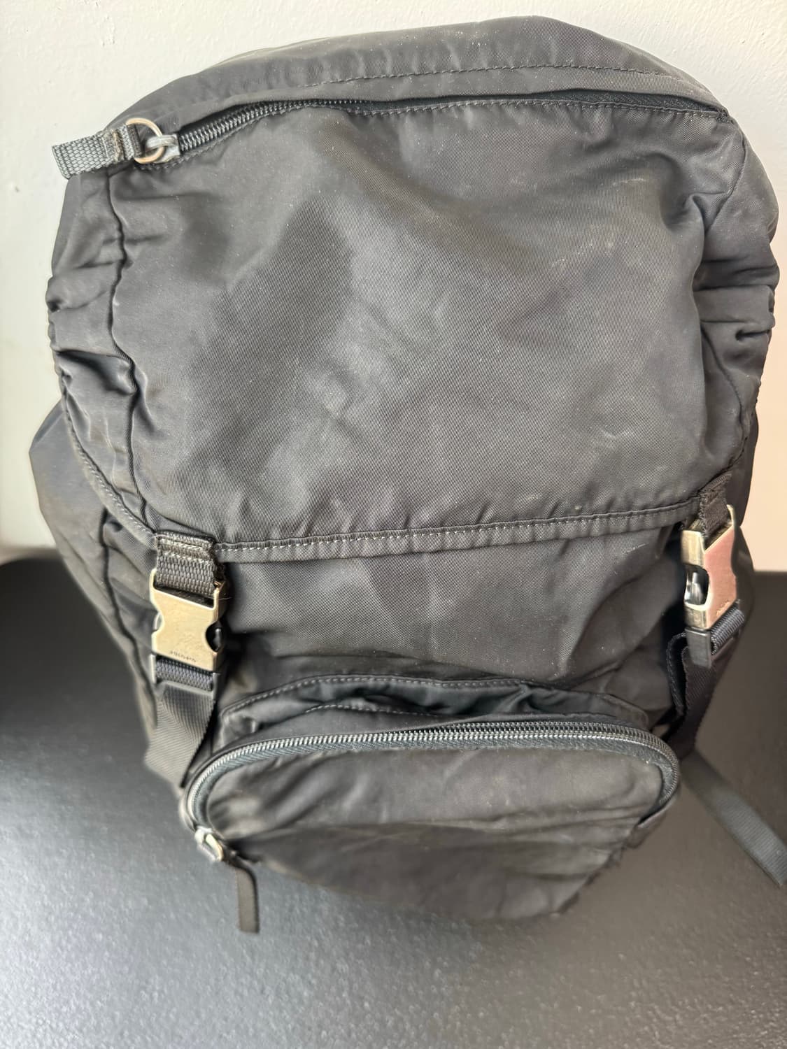 프라다 나일론 포코노 백팩(정품) 상품이미지2