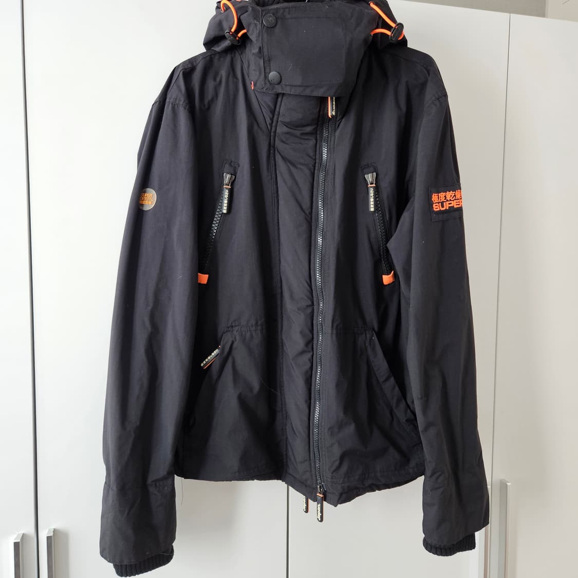 슈퍼드라이 윈드브레이커 L 상품이미지1