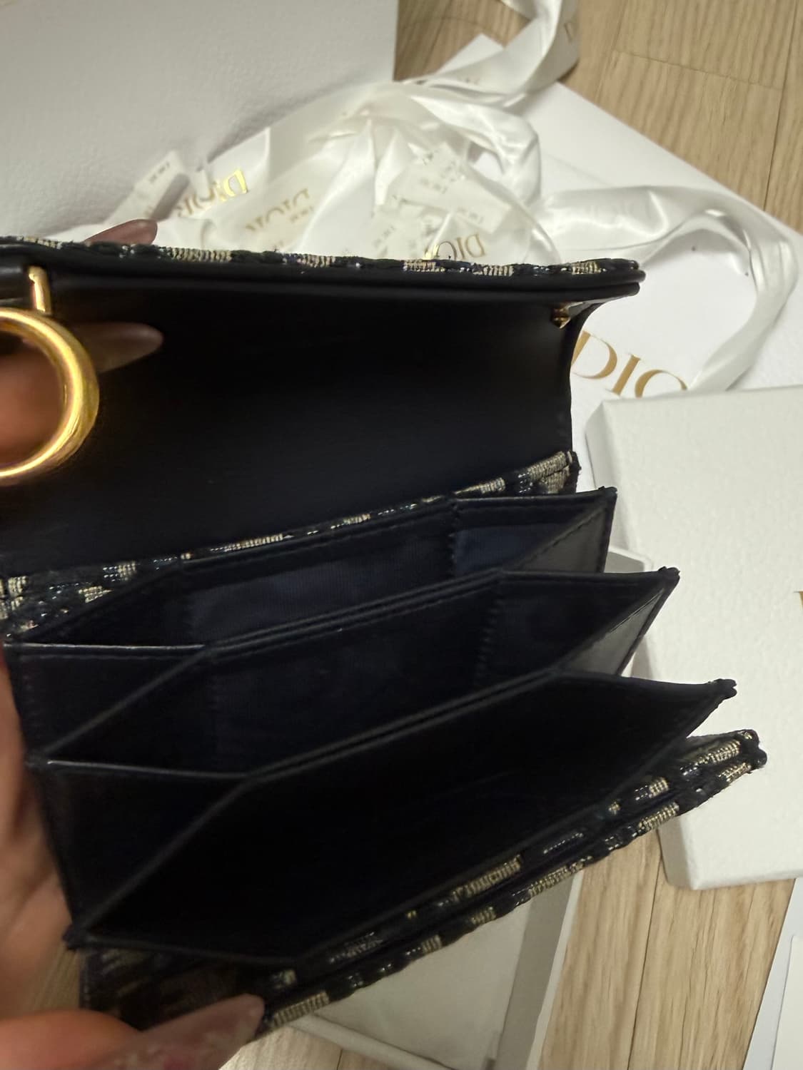 풀구성) 디올 오블리크 새들 아코디언 카드지갑 상품이미지5