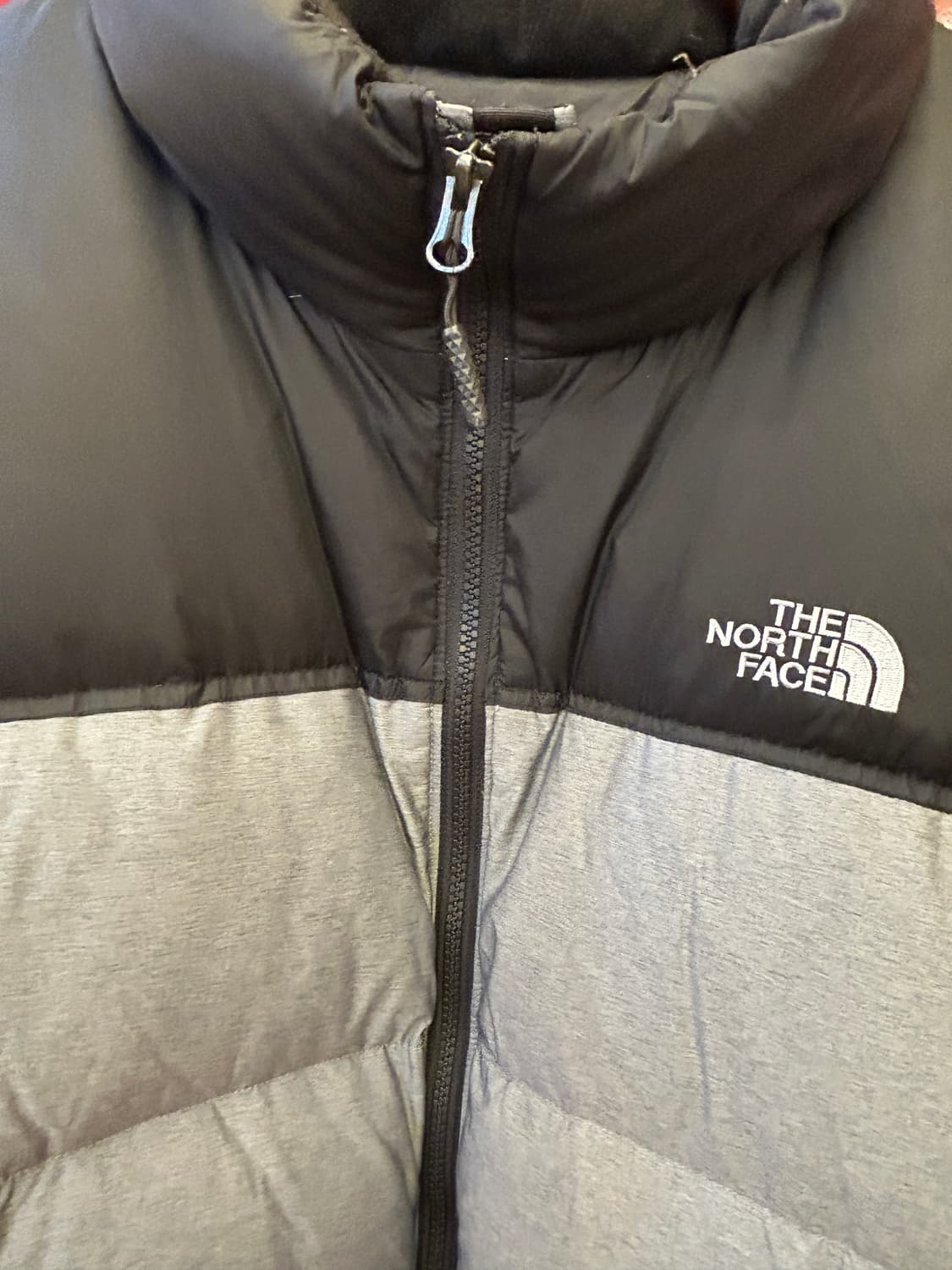 노스페이스 투톤 다운 패딩 블랙 그레이 상품이미지3