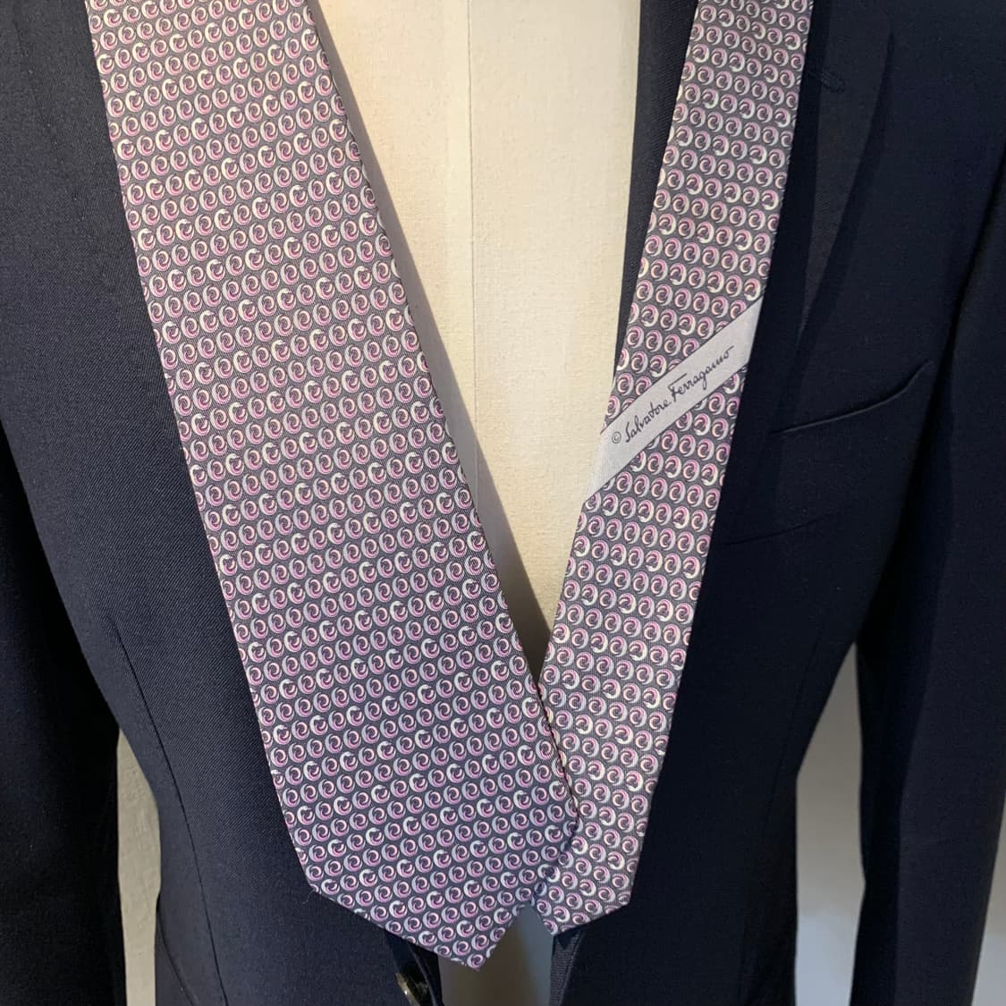 살바토레 페레가모(Ferragamo) 명품 결혼식 혼주넥타이 A+등급 상품이미지2