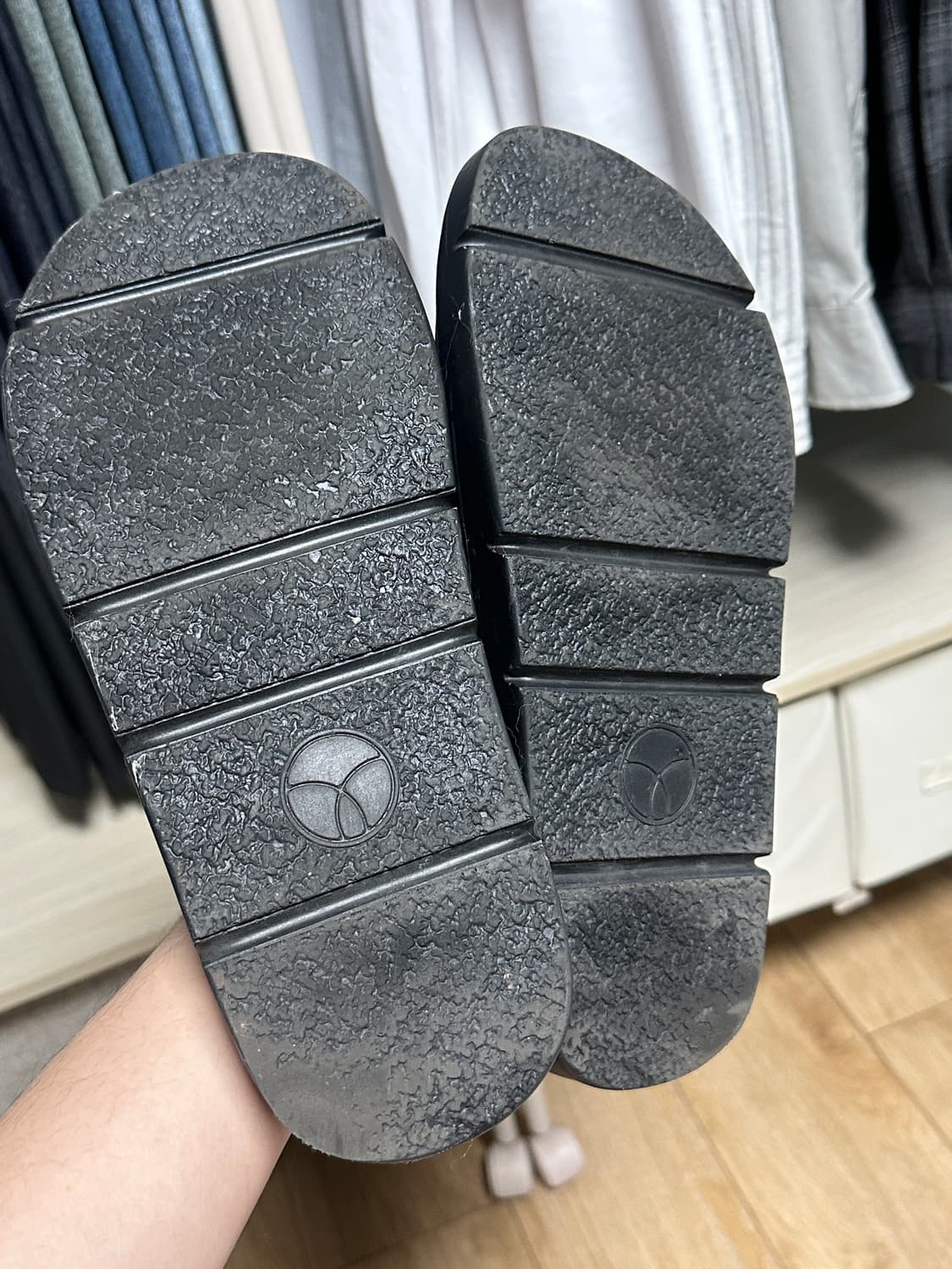 (270) 야세 오피스 슬라이드 레더 블랙 547 상품이미지5