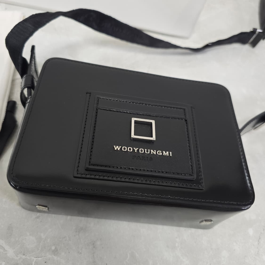 25fw 우영미 스퀘어 미니백 블랙 판매 상품이미지5