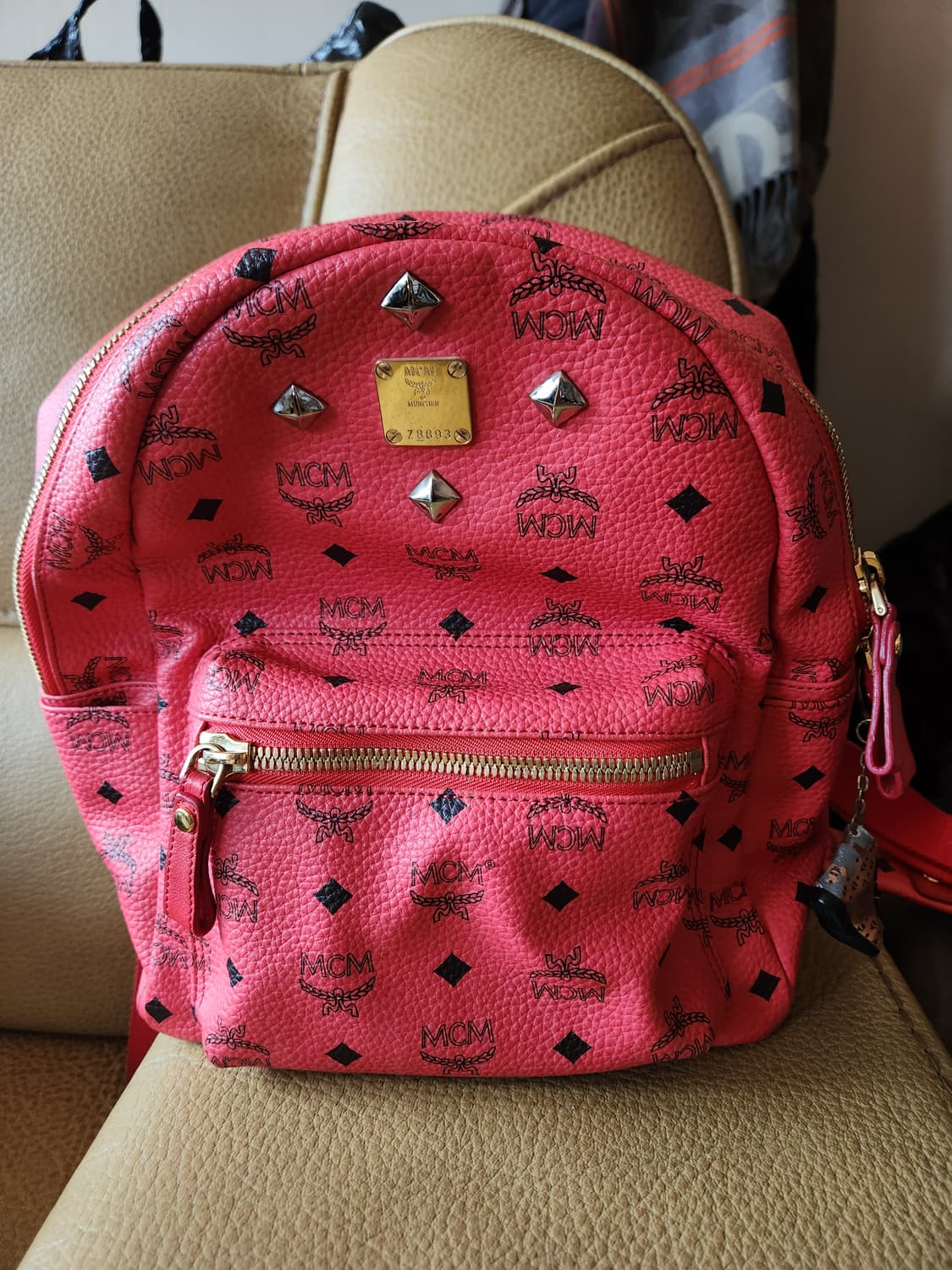 MCM 비세토스 핑크 백팩 가방 상품이미지4
