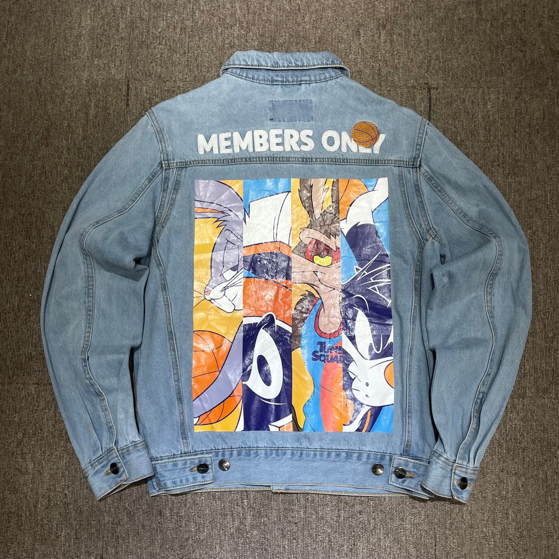 (M) 워너브라더스 루니툰즈 트러커 데님 자켓 상품이미지1