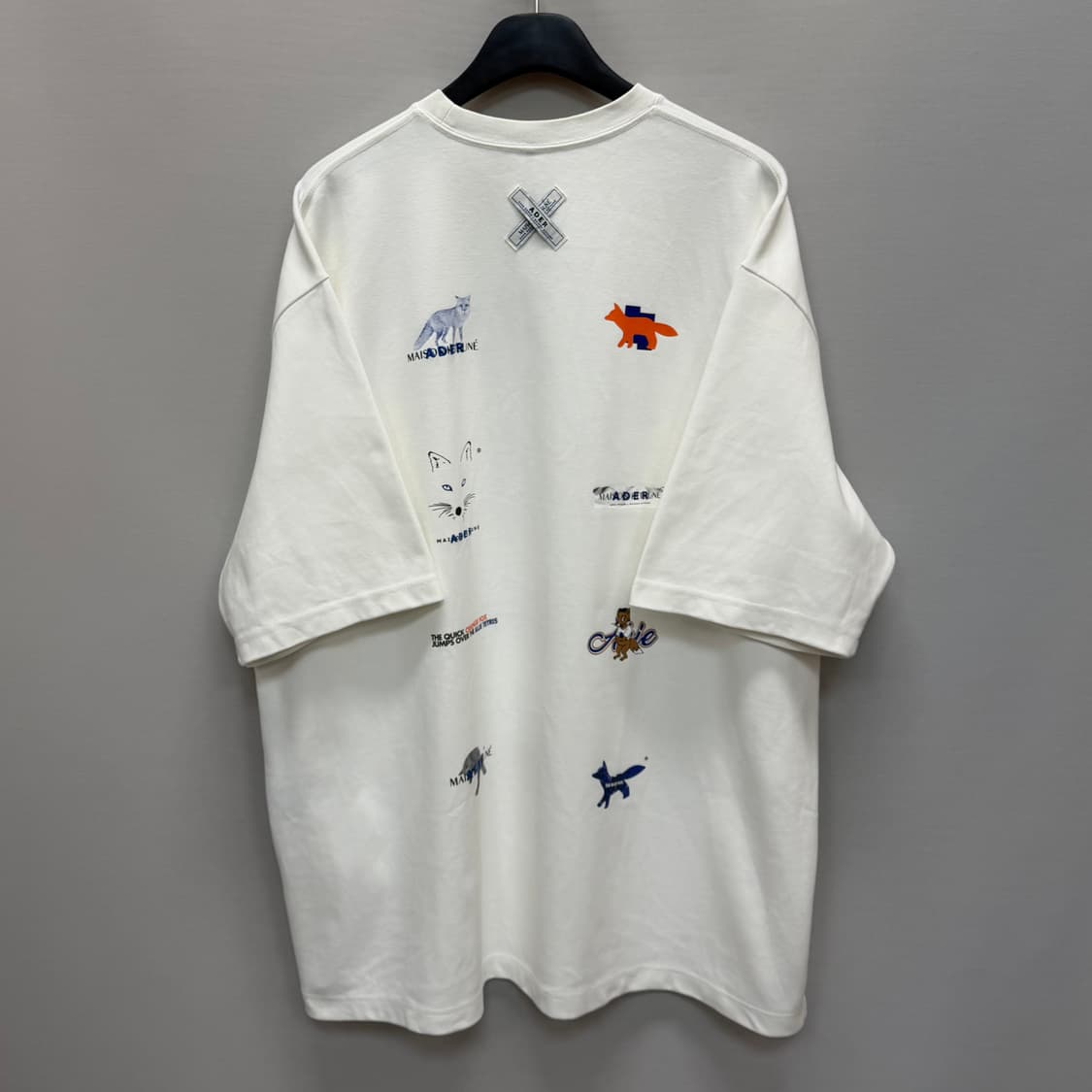 아더에러 x 메종키츠네 반팔티 (110)  상품이미지1