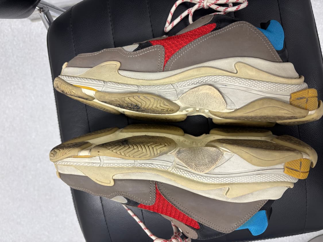 발렌시아가 트리플s  멀티 270(42)사이즈 상품이미지2