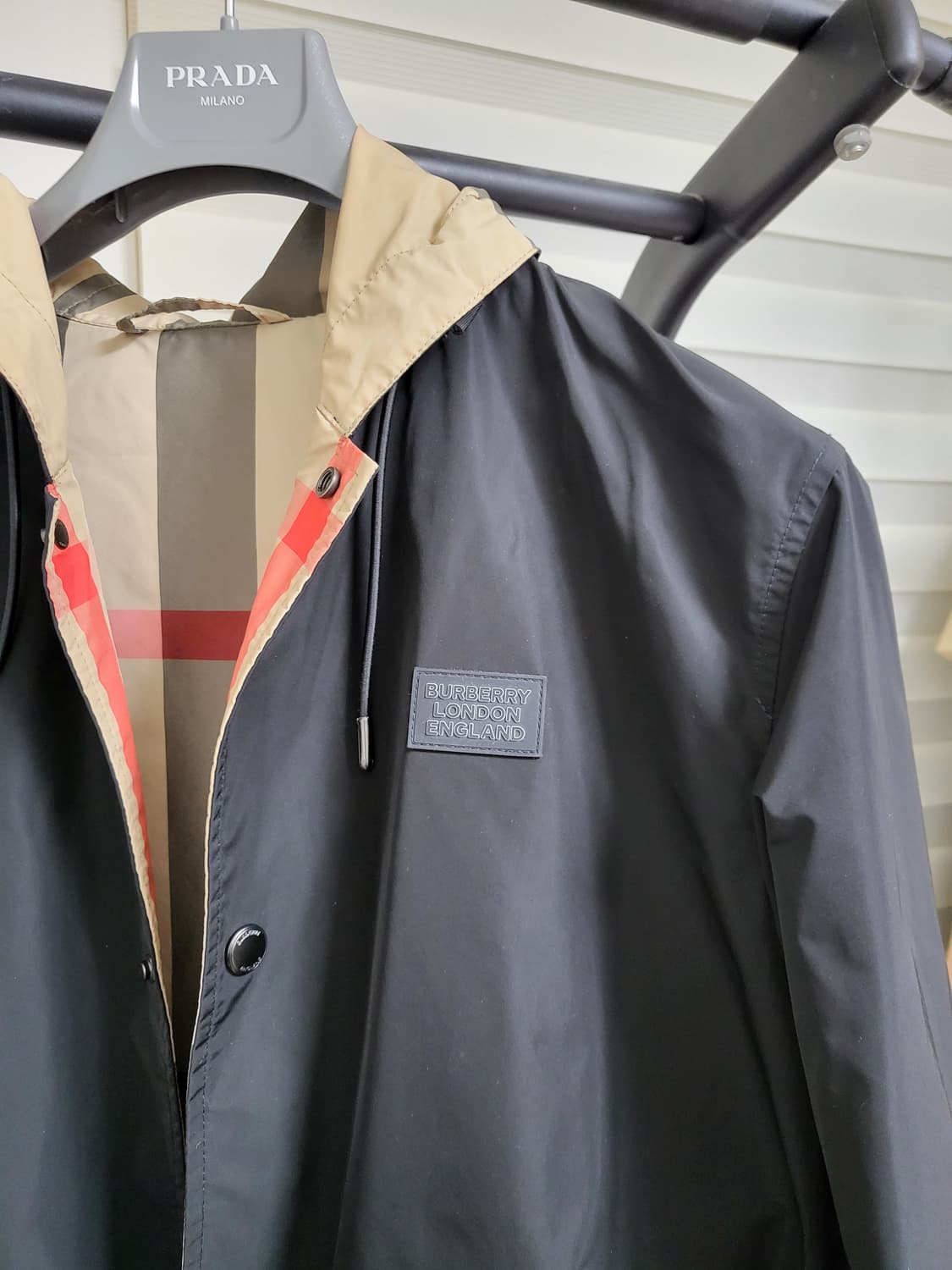24SS 버버리 리버시블 체크 바람막이 자켓 m 상품이미지3