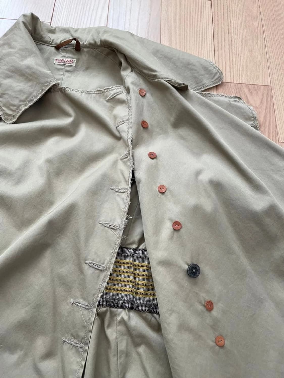 캐피탈 숏 트렌치 재킷 상품이미지7