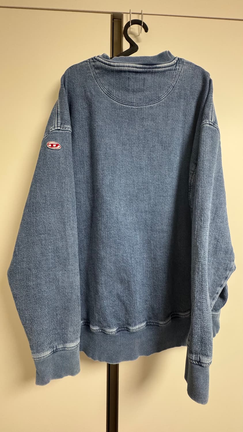 [L] 디젤 D 크립 트랙 데님 맨투맨 상품이미지3