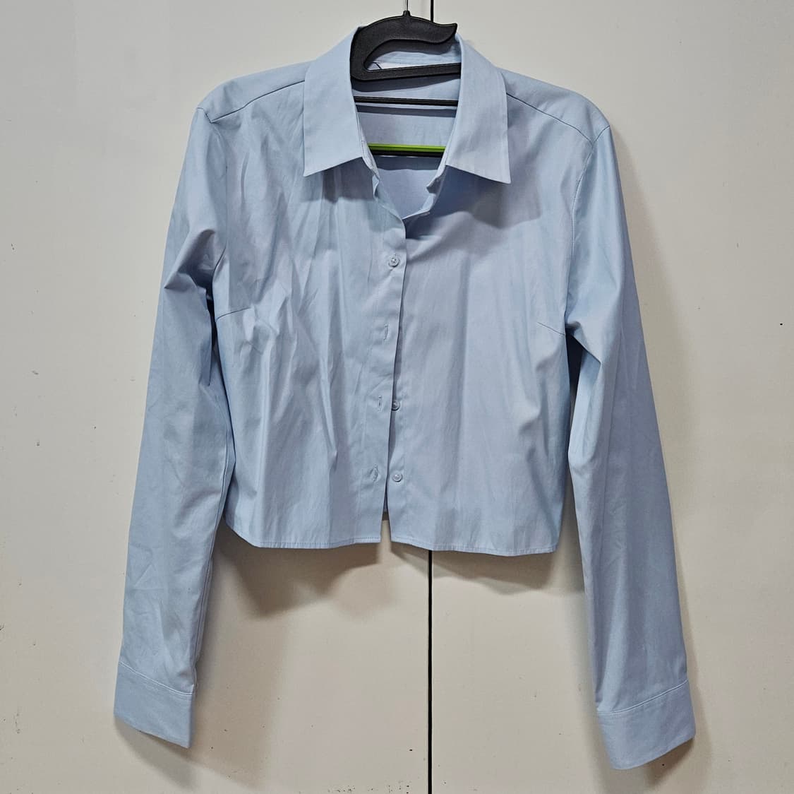 무신사 스탠다드 무탠다드 여성 크롭 셔츠 L사이즈 상품이미지1