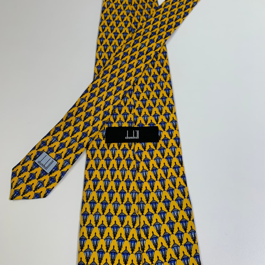 던힐(dunhill) 명품넥타이 새상품급 정장룩 코디 A+등급 상품이미지5