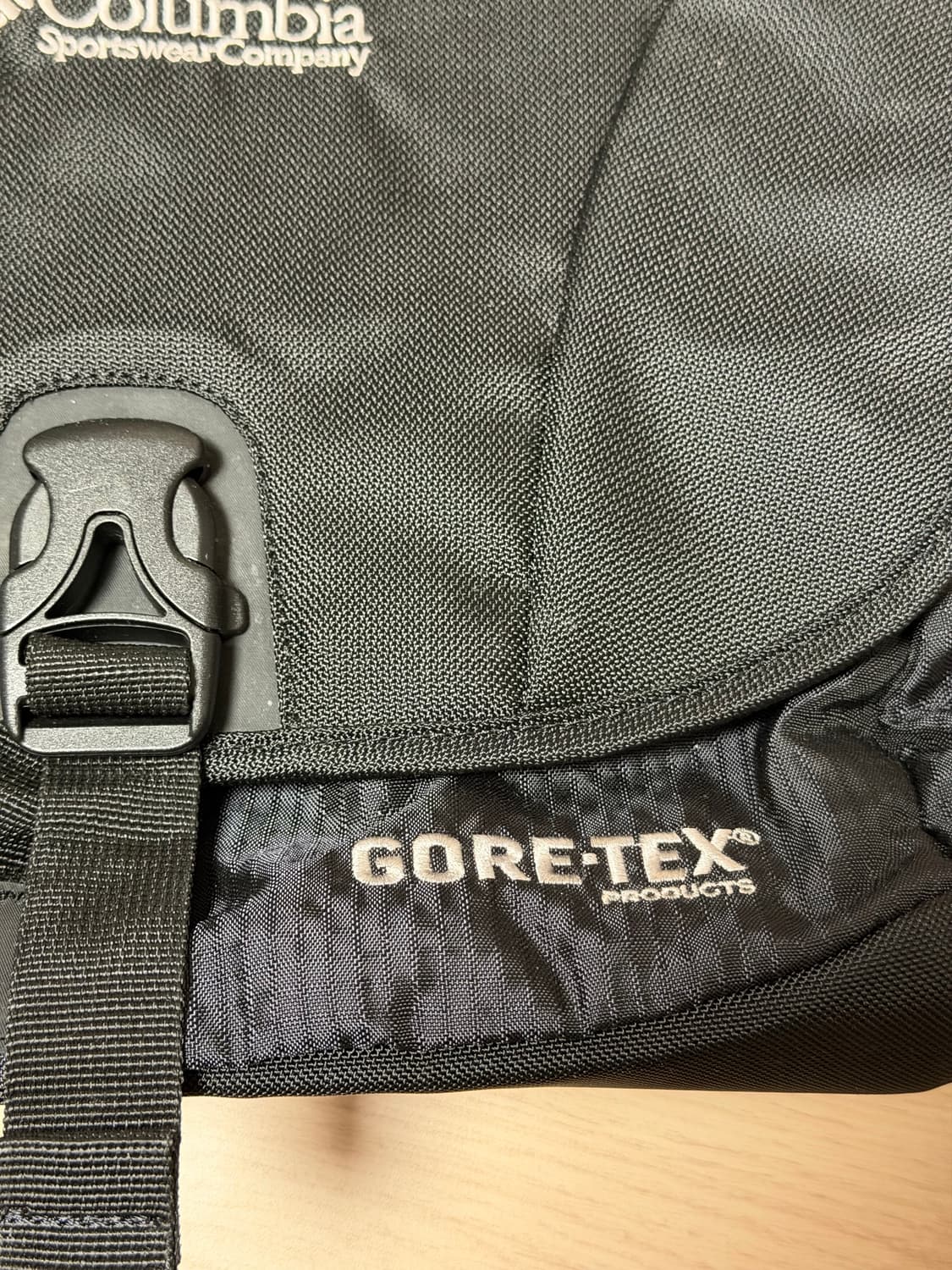 컬럼비아 고어텍스 70주년 크로스백 메신저백 상품이미지2