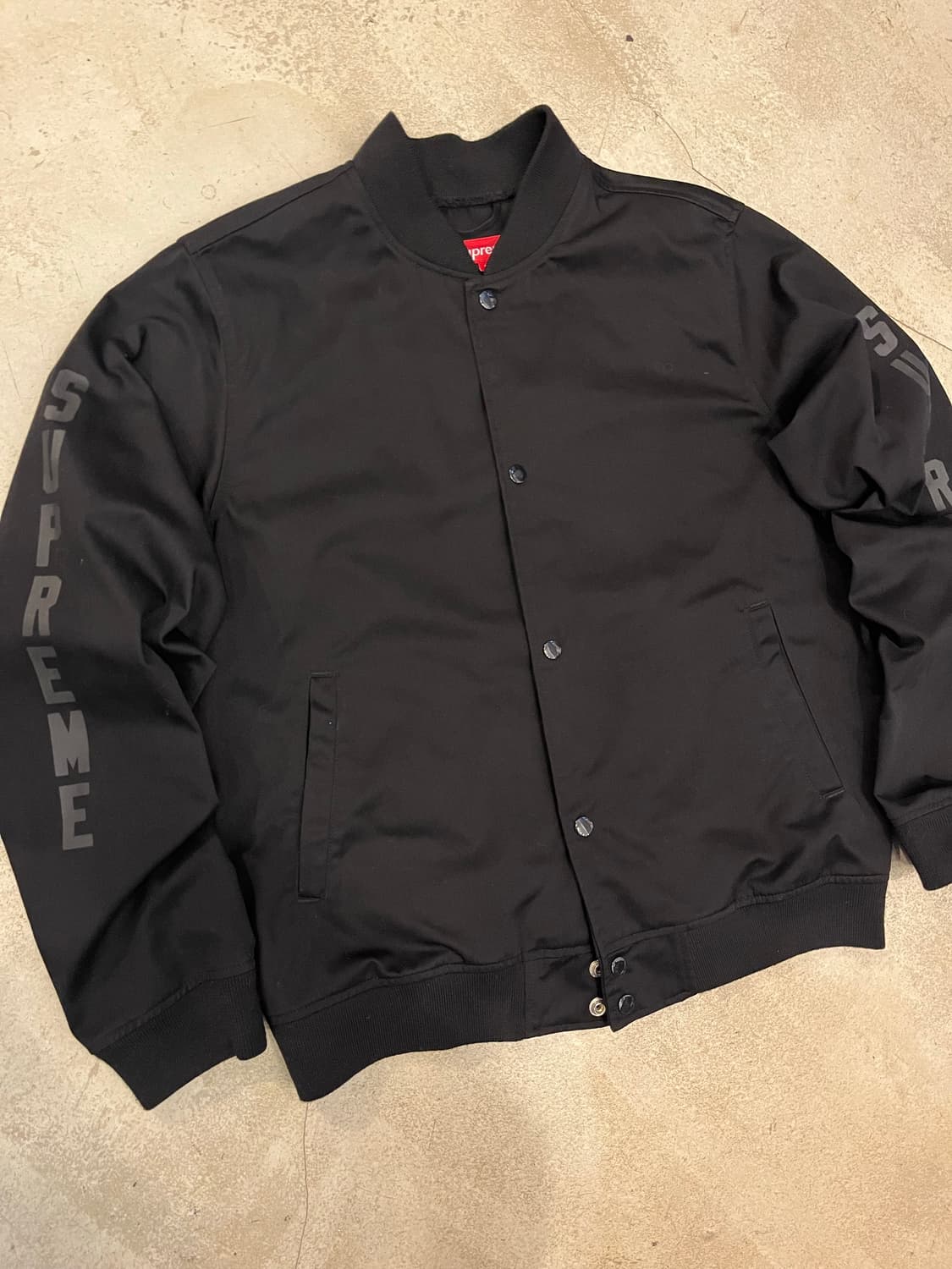 슈프림 x 안티히어로 워크자켓 블랙 상품이미지2