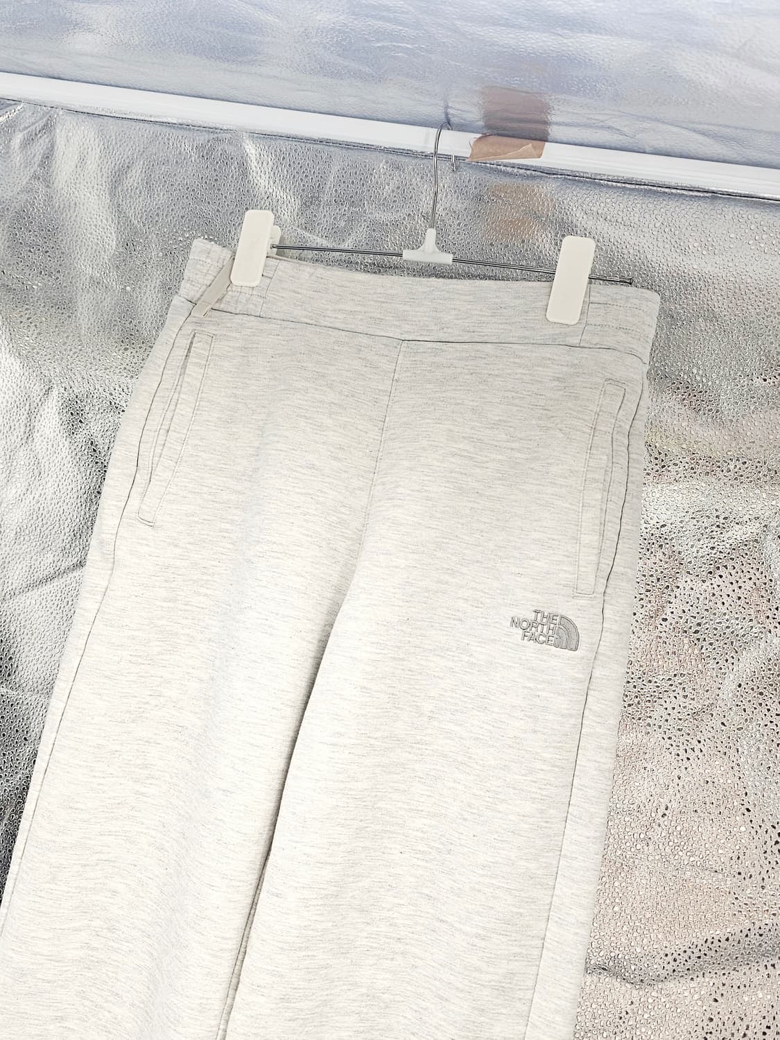 노스페이스 트레이닝 와이드 라이트그레이 면 바지 상품이미지2