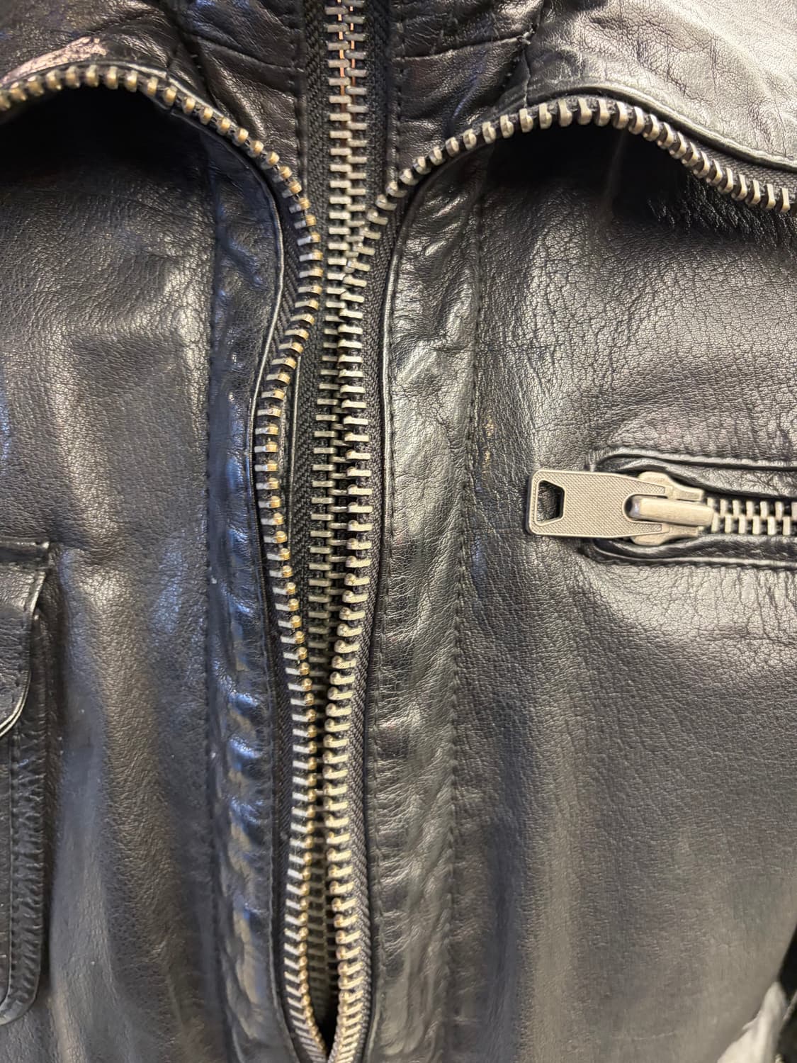 인카x 더블 레이어드 버팔로 하이넥 레더자켓 상품이미지7