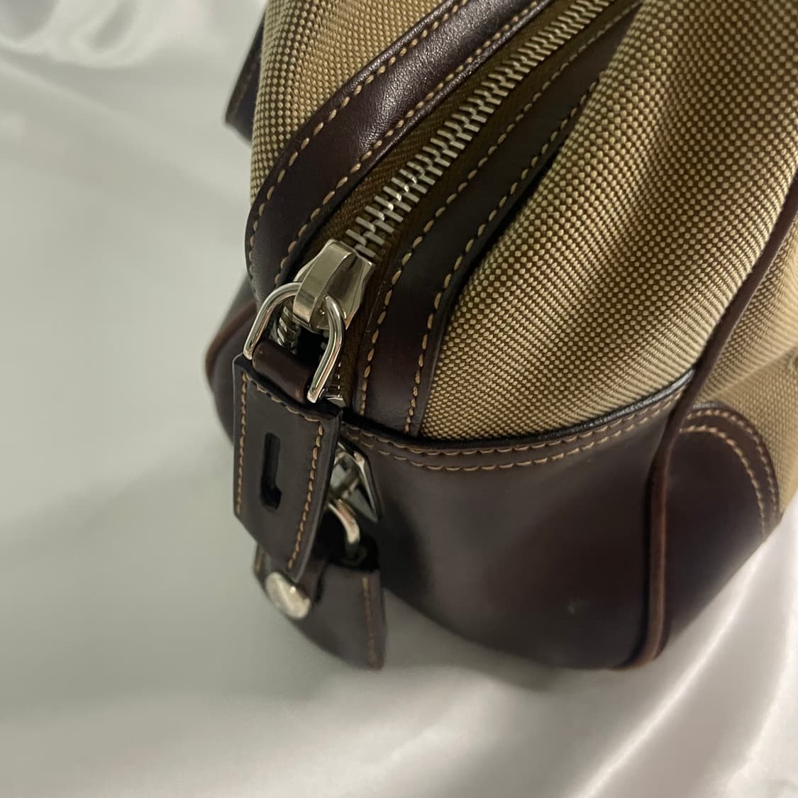 프라다 캔버스 보스턴백 브라운 가죽 A급 단품 상품이미지4