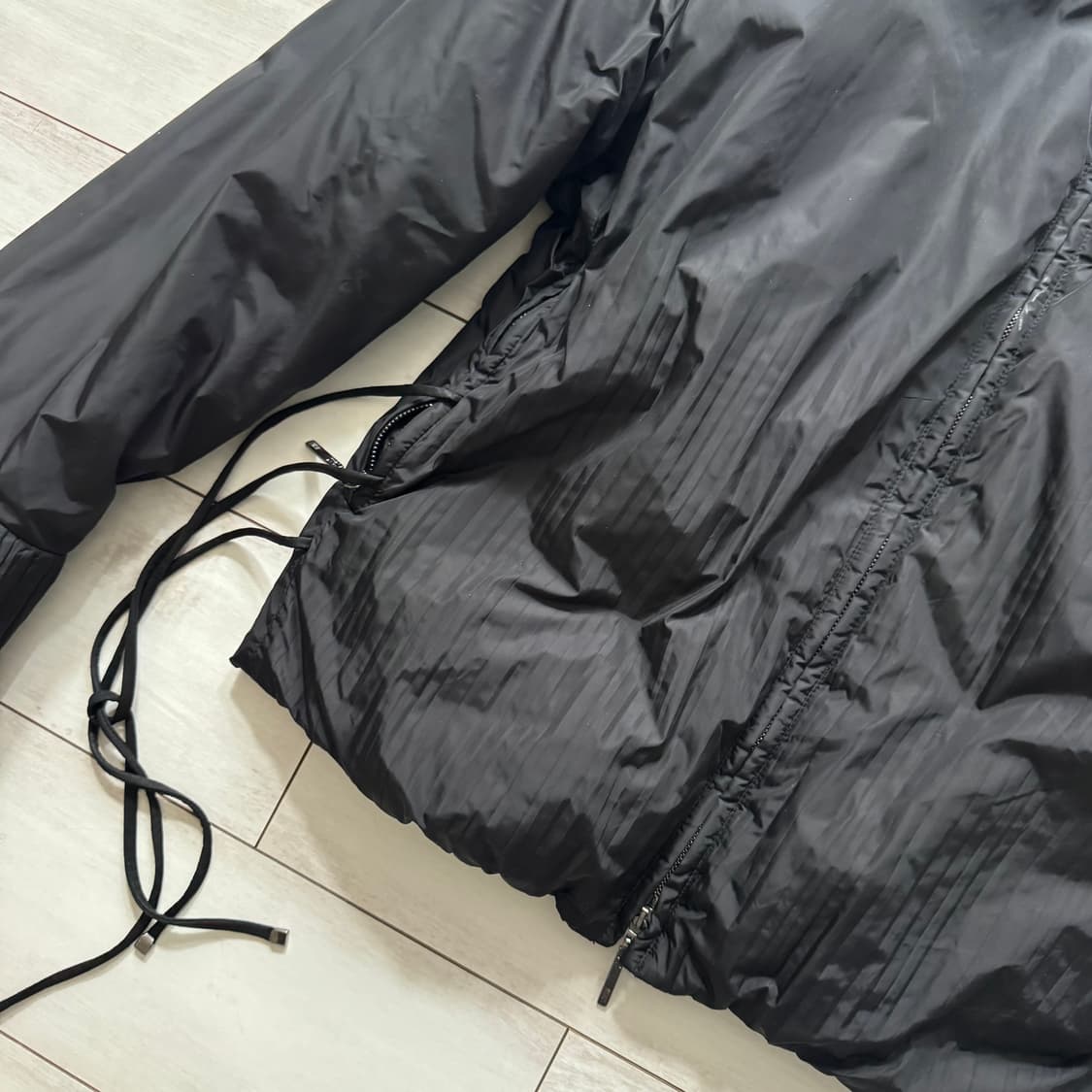 하이넥 아카이브 2way 아일렛 셔링 자켓 집업 상품이미지5