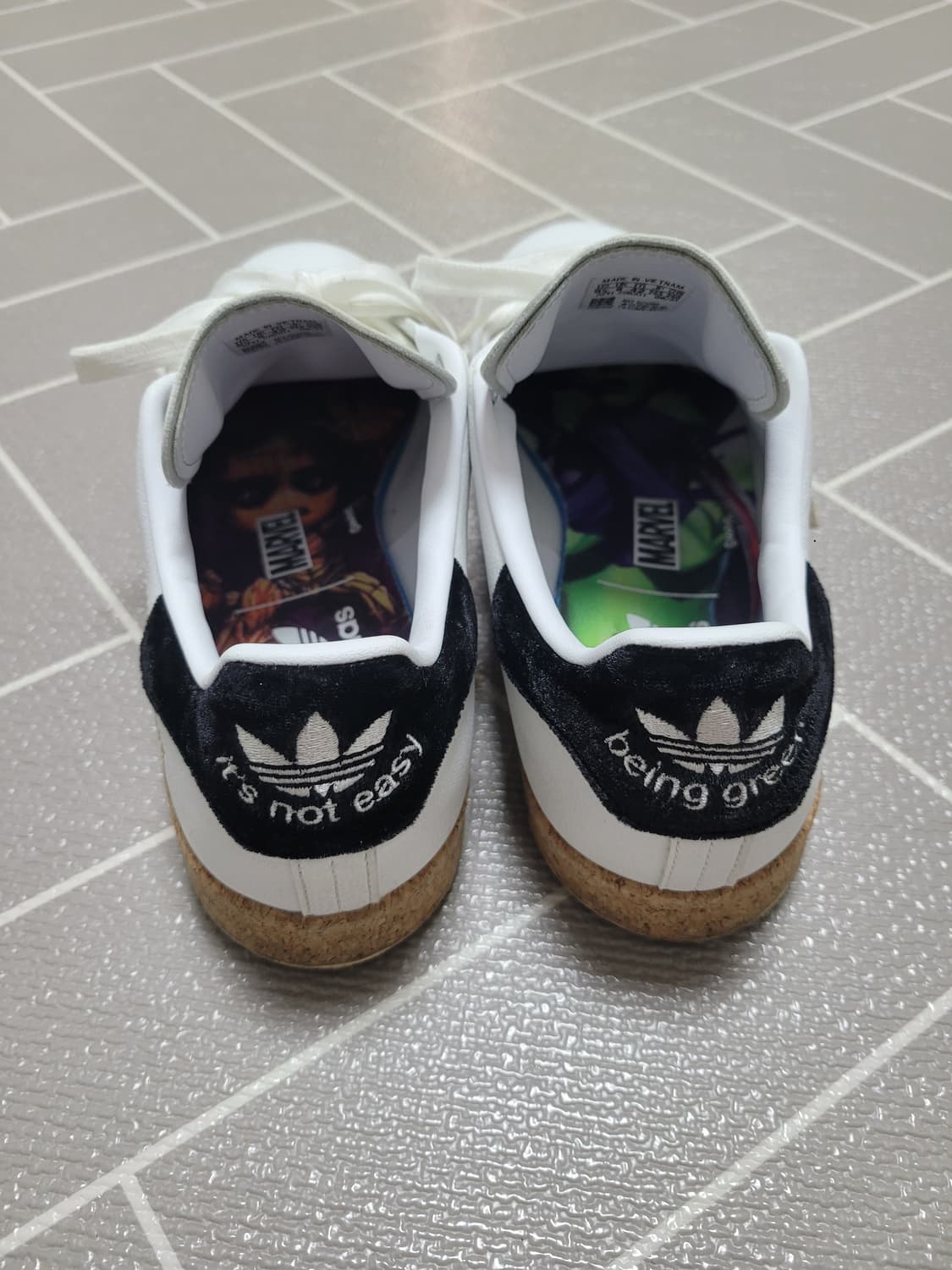 아디다스 스탠스미스 그루트&가모라 마블 콜라보 265 상품이미지6