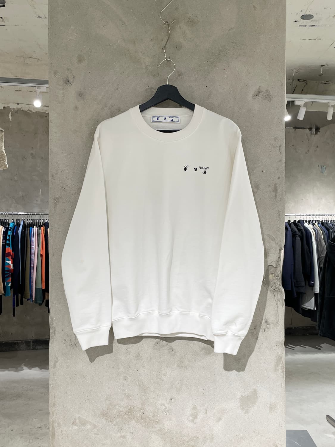 오프화이트 화이트 애로우 리퀴드 멜트 레그 스웻 셔츠 상품이미지2
