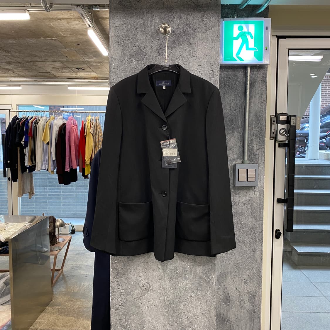 VALENTINO 상품이미지1