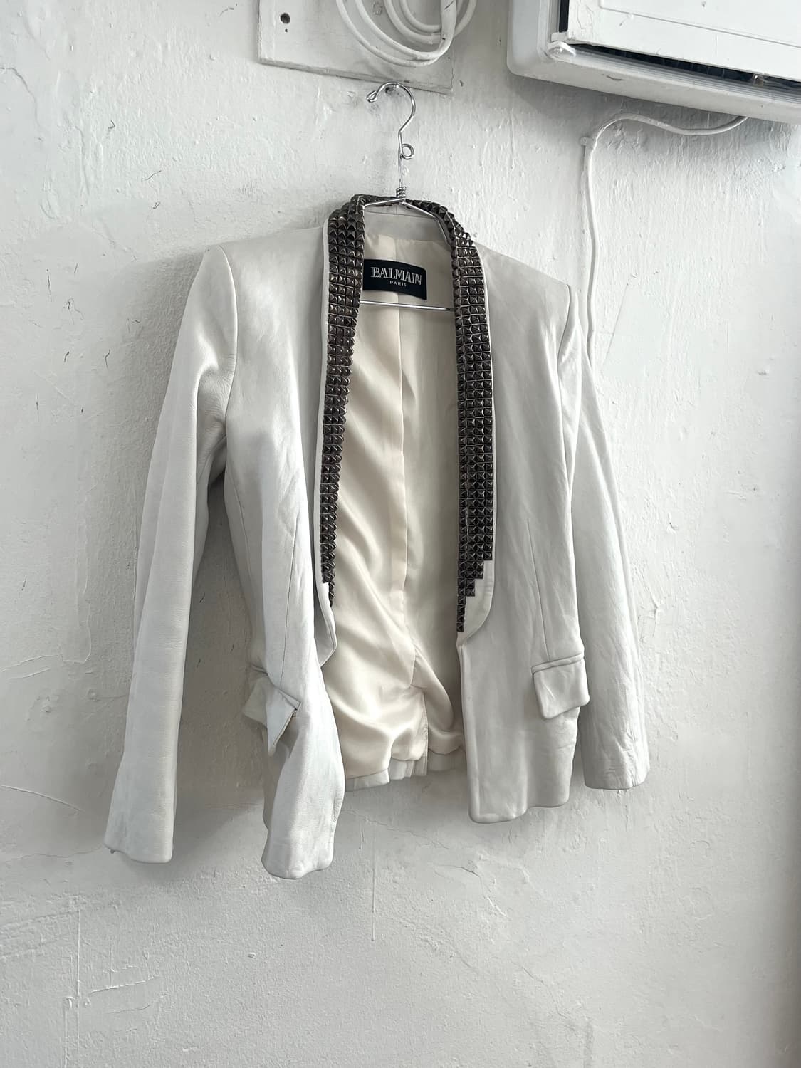 발망 2009SS 데카르넹 컬렉션 스터드 화이트 레더 자켓 상품이미지1