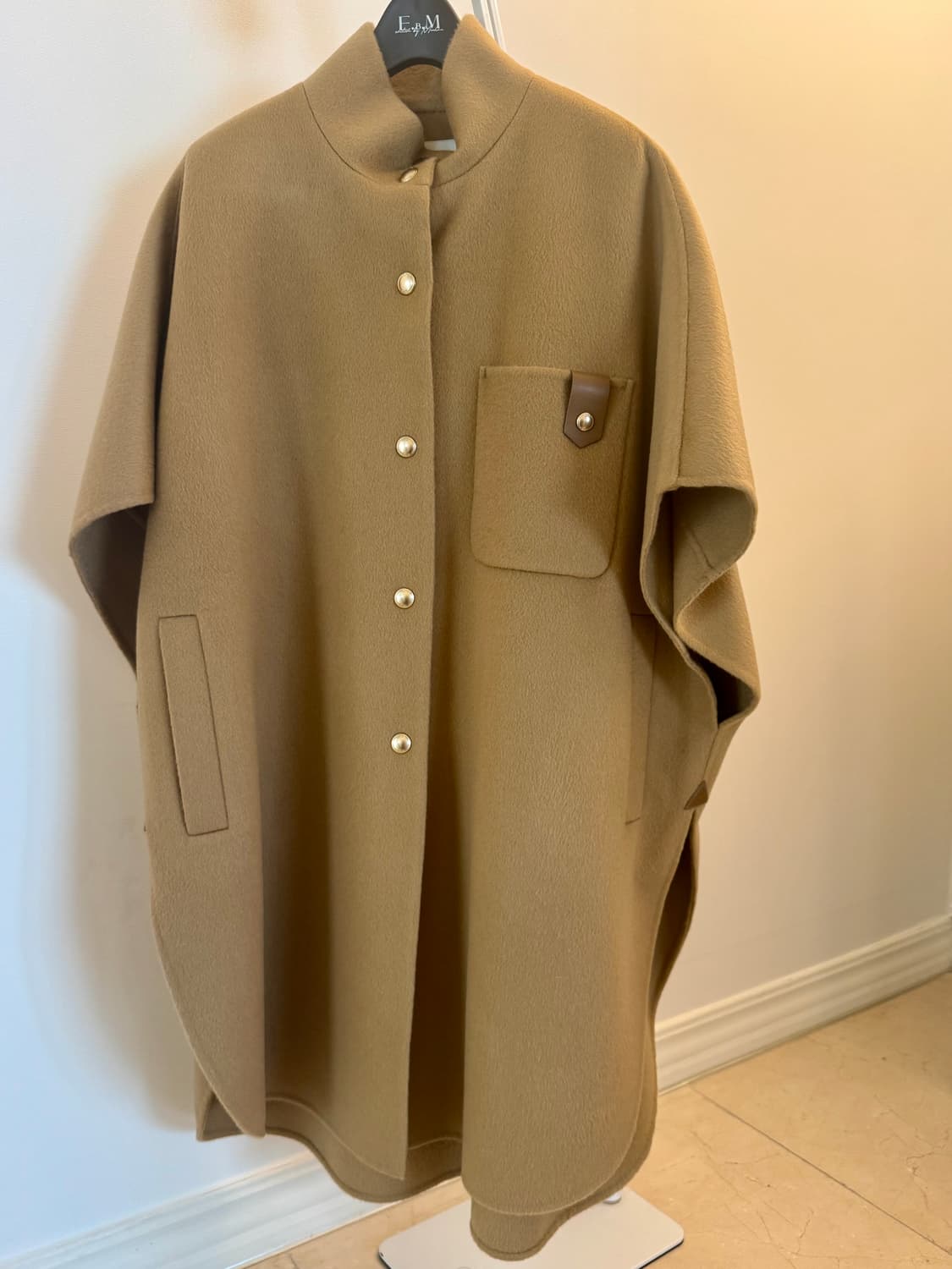 Ebm 에디션바이미샤 캐시미어 케이프코트 상품이미지1