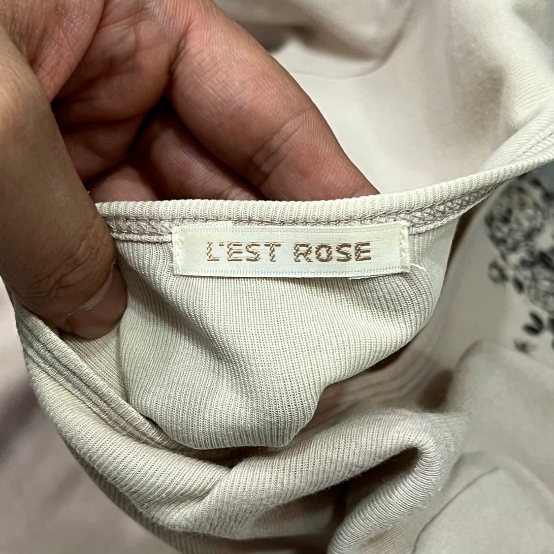 L'EST ROSE 레터링 큐빅 롱슬리브 y16824 상품이미지6