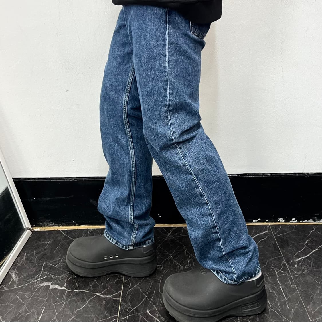 칼하트 WIP 말로우 워크 데님 팬츠 상품이미지1