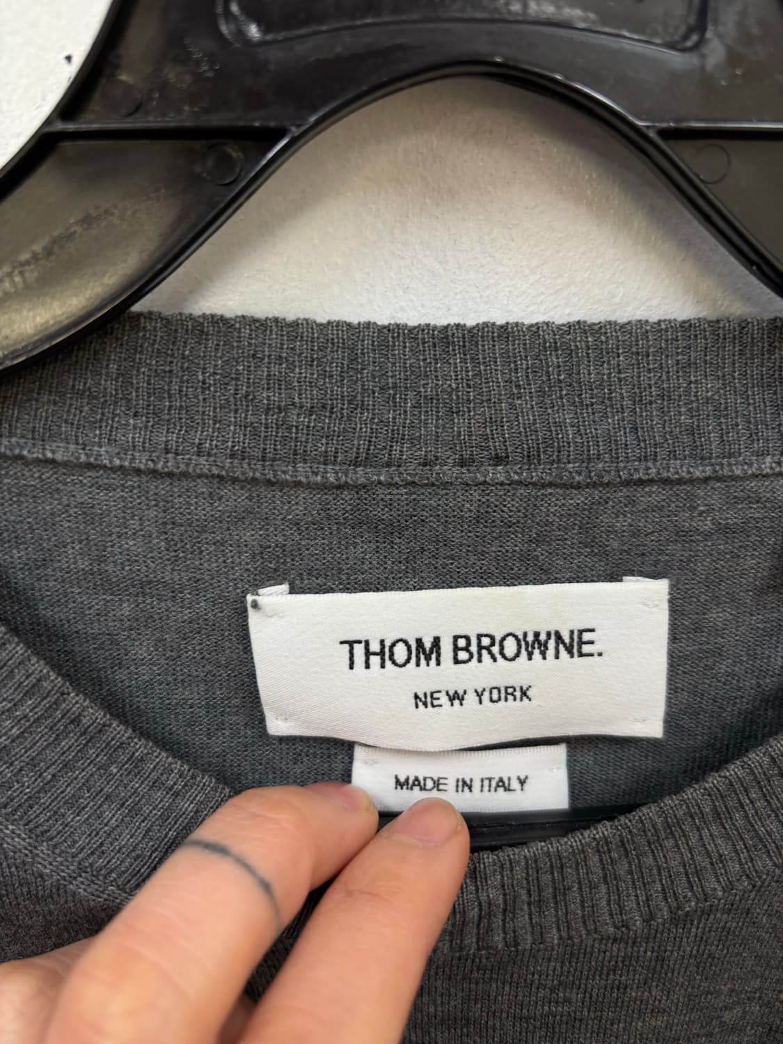 톰브라운 4바 울니트 상품이미지4