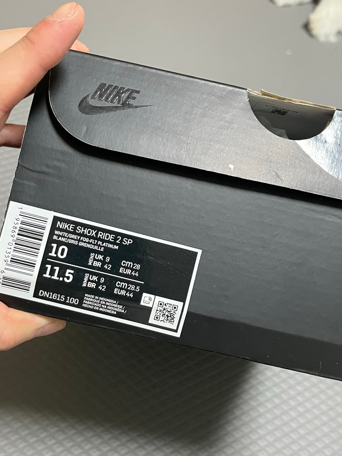 나이키 슈프림 샥스 라이드 화이트 280 상품이미지7