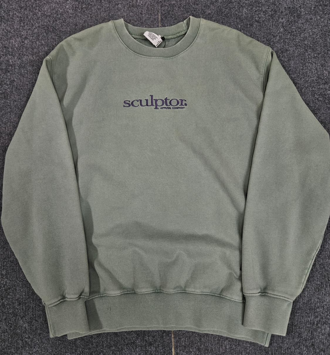 스컬프터 스노우 워시 스웻셔츠 급처 상품이미지1