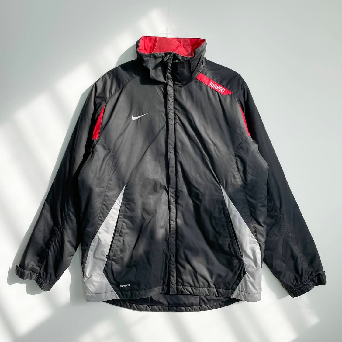 C2 나이키 토탈90 바람막이 패디드재킷 95사이즈 상품이미지1