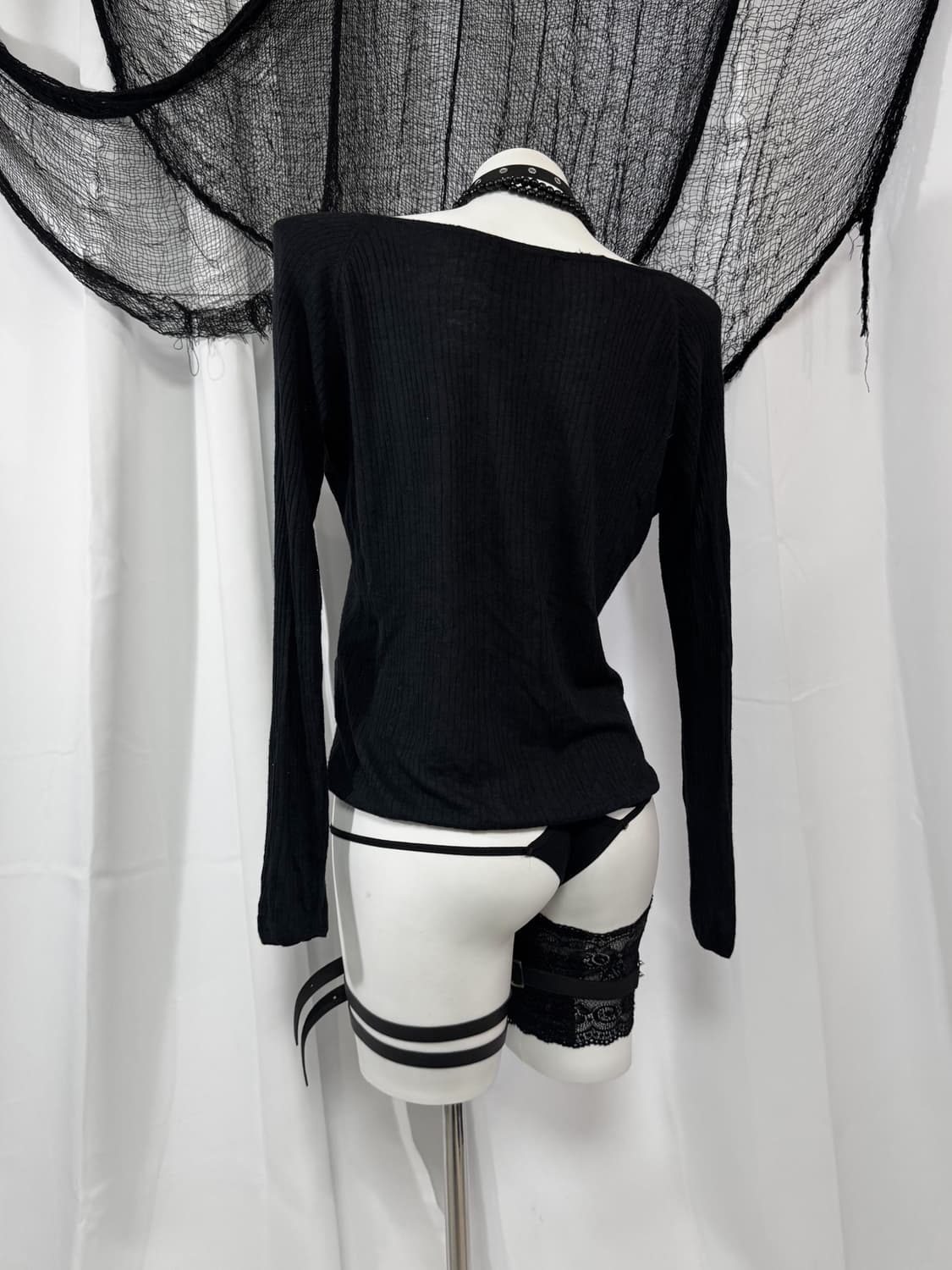 black t-shirt 상품이미지2