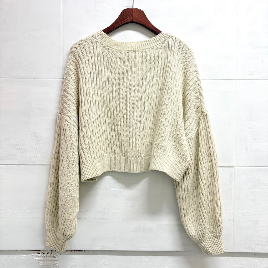 Helm 아이보리 벌룬 크롭 니트 (JPN) 상품이미지5