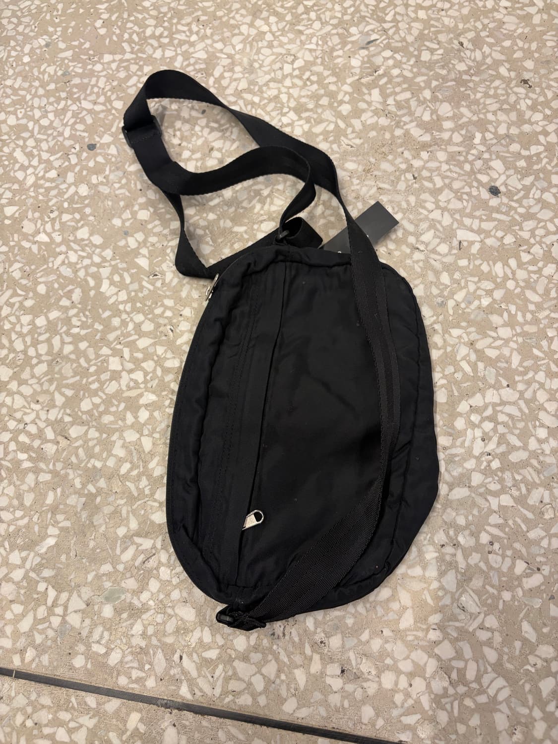 The North Face Padded Black Mini bag 상품이미지4