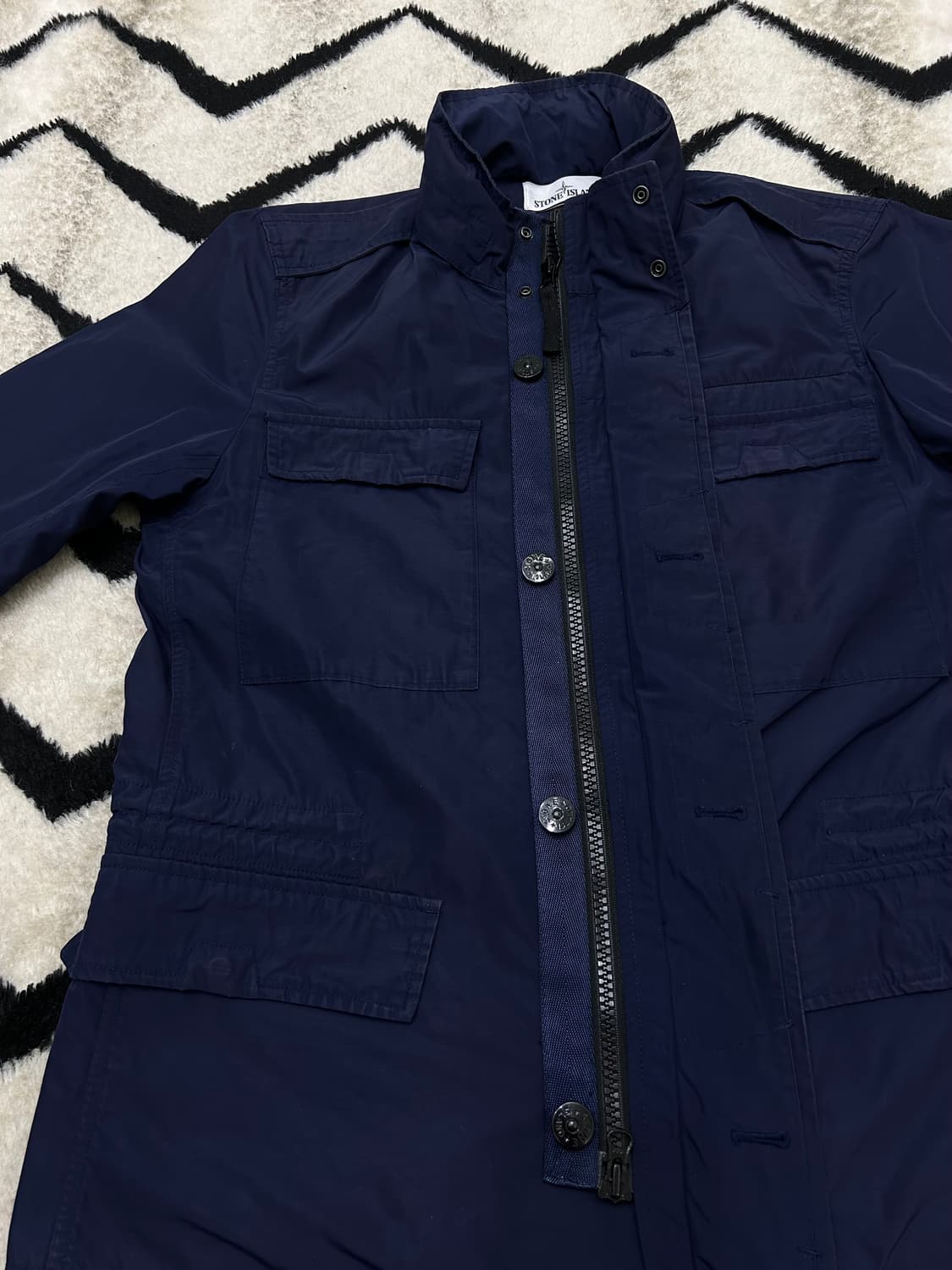 [M]스톤아일랜드 필드 바람막이/네이비/하자 상품이미지5