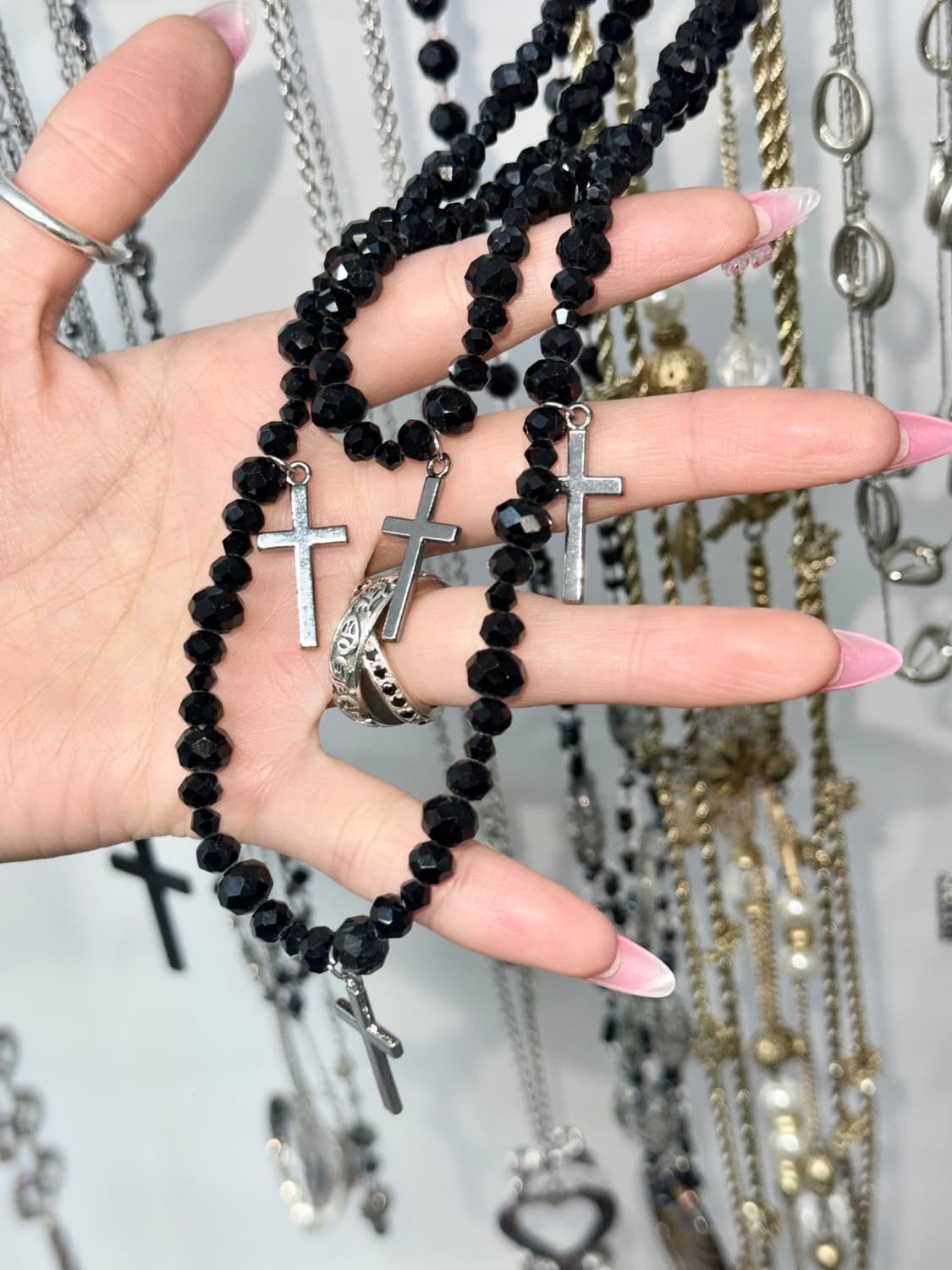 블랙 고딕 십자가 레이어드 네크리스 상품이미지2