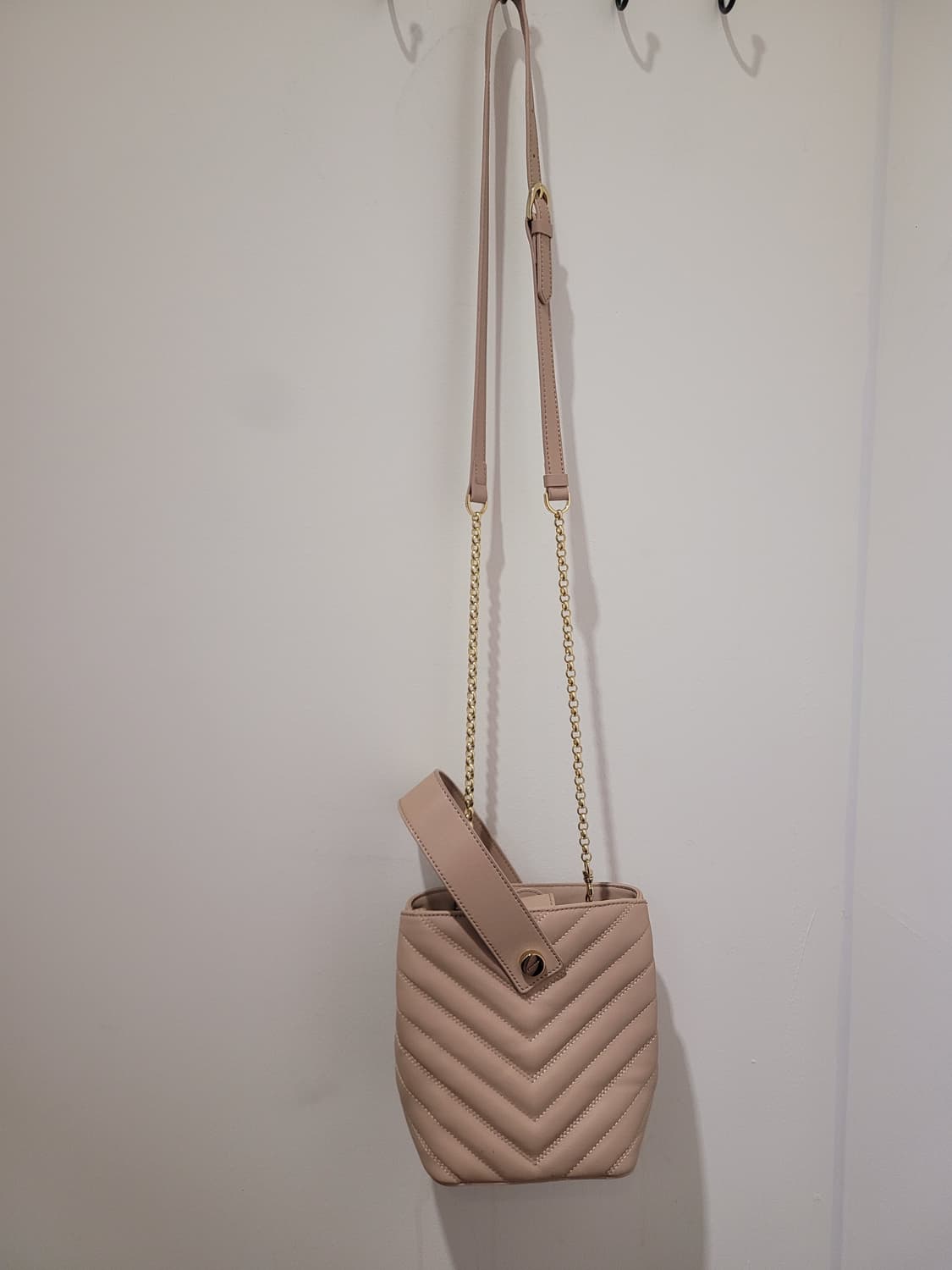 오스트카카OSTKAKA 퀼팅 버킷백 리카 미니 베이지 상품이미지5