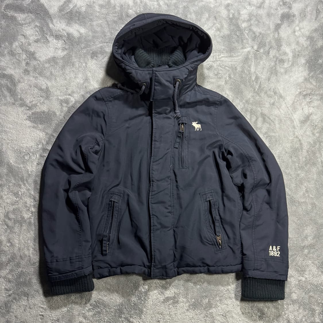 아베크롬비 네이비 후드 패딩 점퍼 상품이미지2