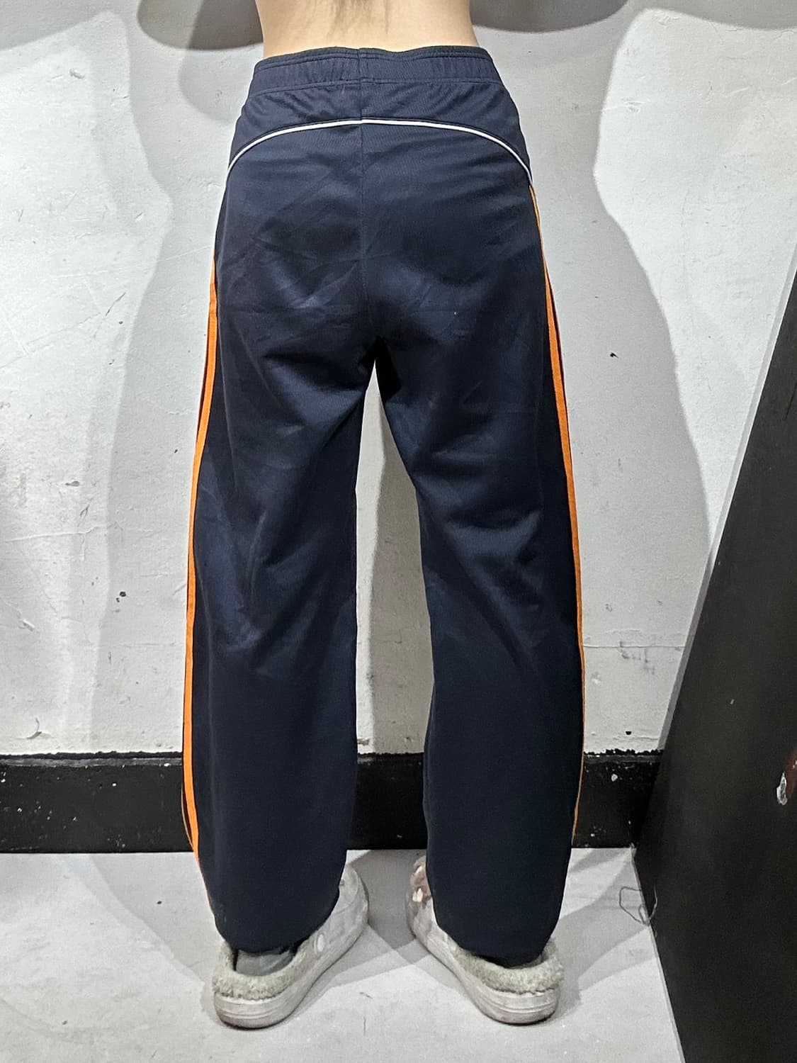 아디다스 네이비 와이드 오렌지 삼선 스몰 로고 추리닝 트레이닝 팬츠 M 상품이미지3