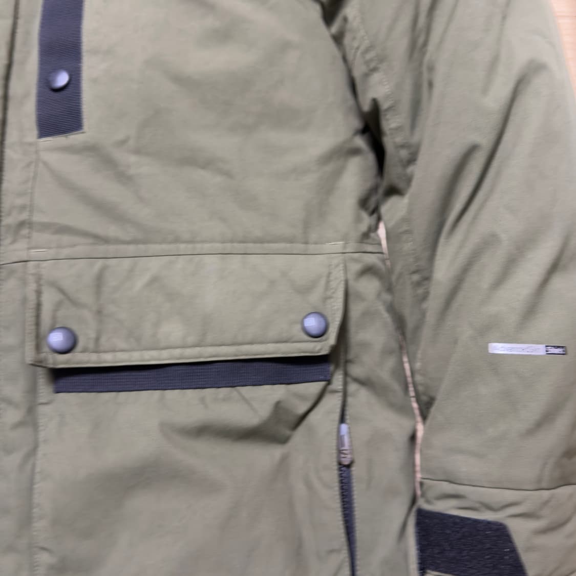 살로몬 털 패딩 상품이미지2