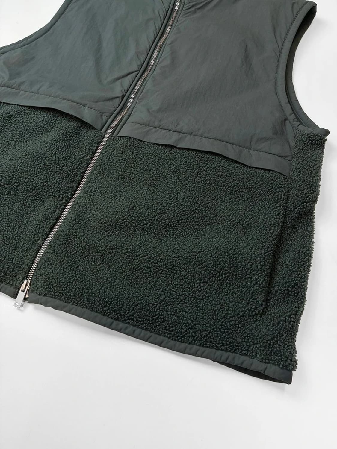 코스COS Contrast-Panel Gilet 베스트 PN5691    상품이미지4