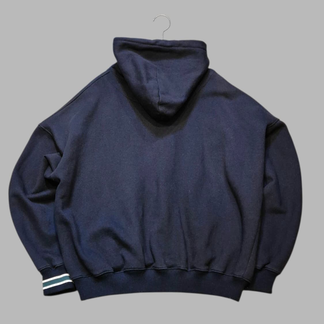 FREE 오아이오아이 네이비 후드 상품이미지2