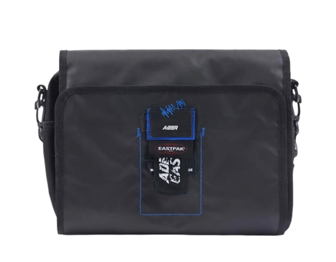 아더에러 이스트팩 크로스백 상품이미지5